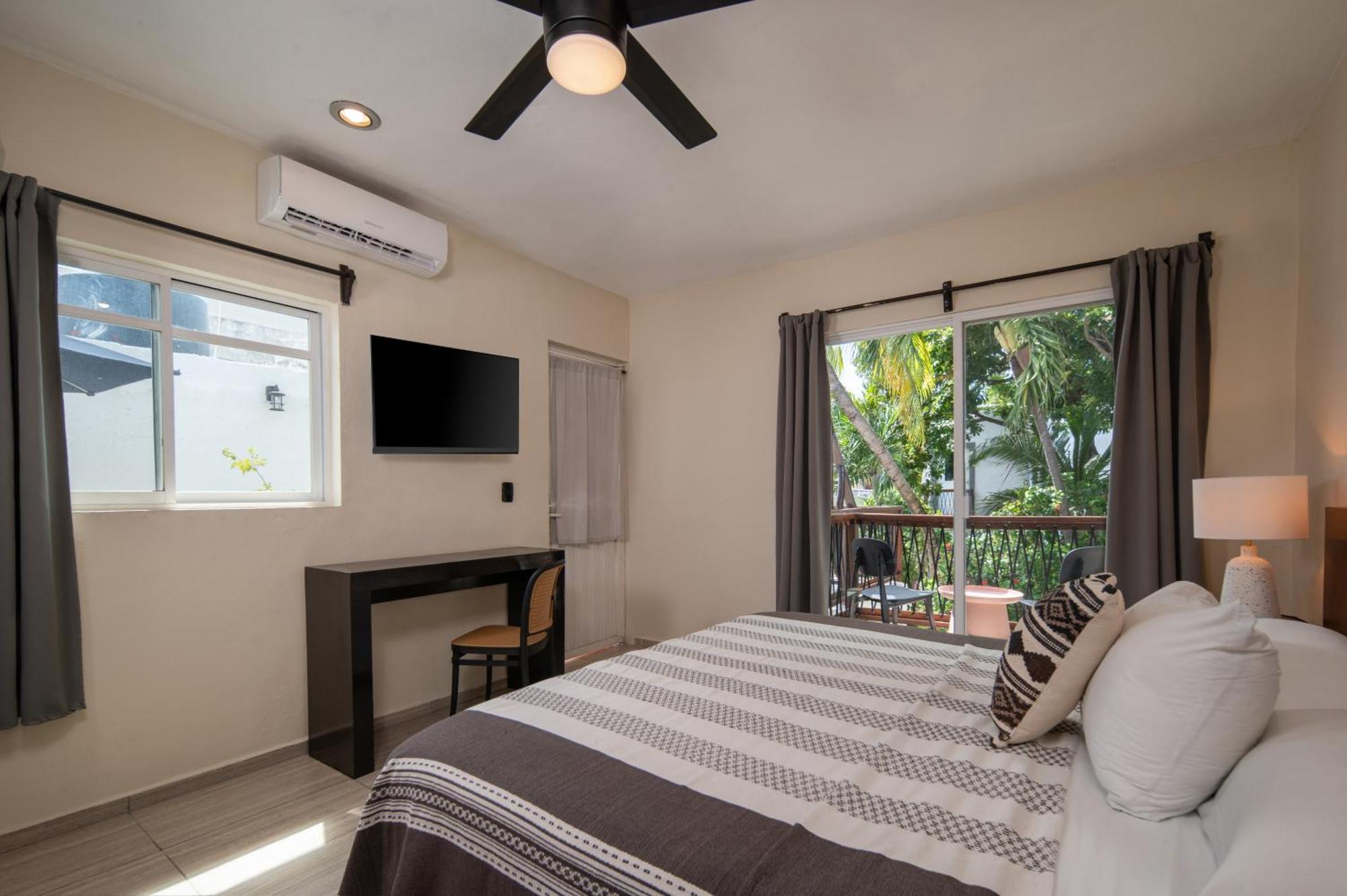 Hotel Isla Caracol 3*